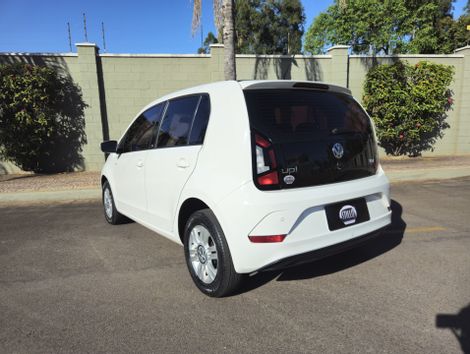 VolksWagen up! move 1.0 TSI Total Flex 12V 5p