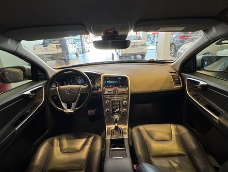 Volvo XC 60 T-5 KINETIC 2.0 245cv FWD 5p