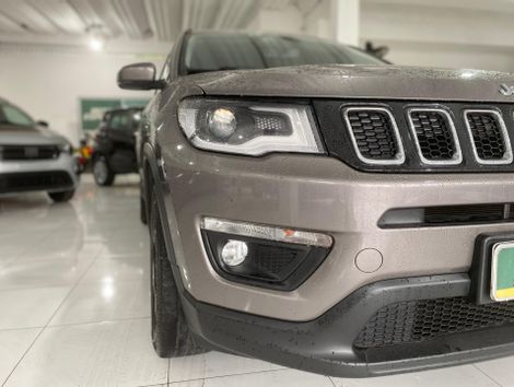 Jeep COMPASS LONGITUDE 2.0 4x2 Flex 16V Aut.