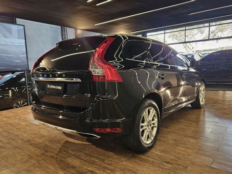 Volvo XC 60 2.0 T5  5p