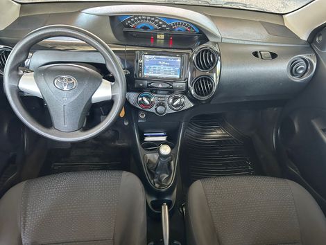 Toyota ETIOS X 1.3 Flex 16V 5p Mec.