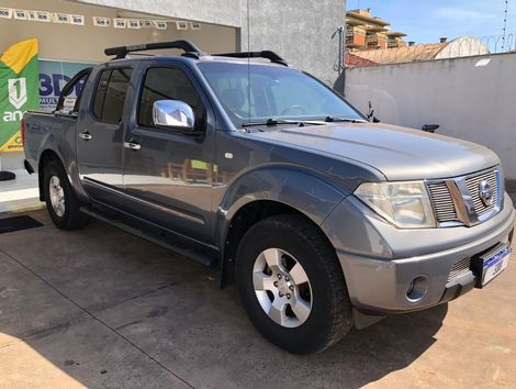 Nissan Frontier LE CD 4x4 2.5 TB Diesel Aut.