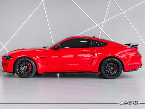 Ford Mustang GT Premium 5.0 V8
