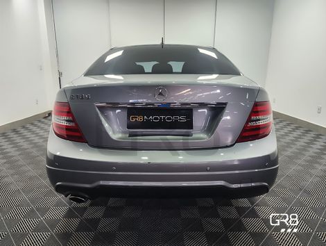 Mercedes C-180 CGI Sport 1.6 TB 16V 156cv Aut.