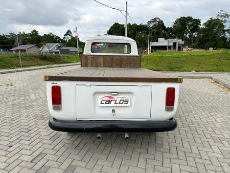 Volkswagen 1.6 MI PICK-UP CS 8V GASOLINA 2P MANUAL