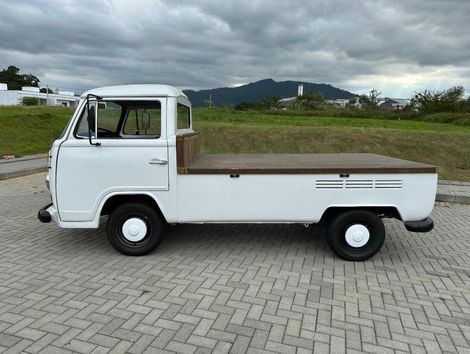 Volkswagen 1.6 MI PICK-UP CS 8V GASOLINA 2P MANUAL