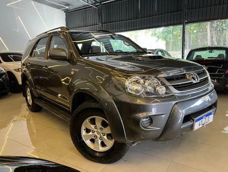 Toyota 3.0 SRV 4X4 16V TURBO INTERCOOLER DIESEL 4P AUTOMÁTICO
