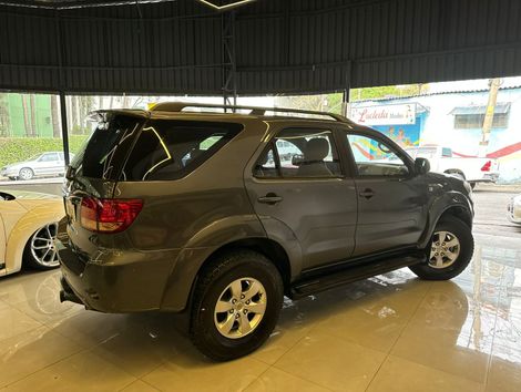 Toyota 3.0 SRV 4X4 16V TURBO INTERCOOLER DIESEL 4P AUTOMÁTICO