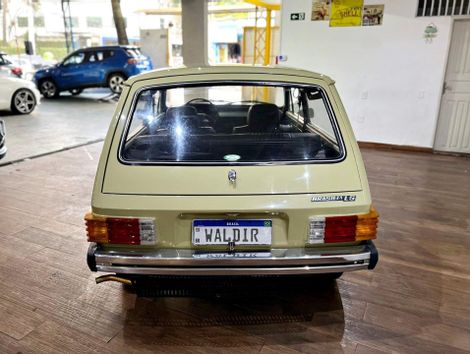 Volkswagen 1600 GASOLINA 2P MANUAL