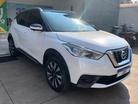 Nissan KICKS SL 1.6 16V FlexStar 5p Aut.