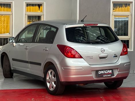 Nissan TIIDA SL 1.8/1.8 Flex 16V Aut.