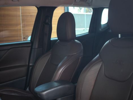 Jeep Renegade STD 1.8 4x2 Flex 16v Aut.