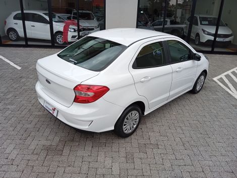 Ford Ka 1.5 Sedan SE 12V Flex 4p Mec.