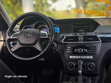 Mercedes C-180 CGI Classic 1.8 16V 156cv Aut.