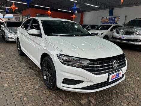 VolksWagen JETTA Comfort. 250 TSI 1.4 Flex 16v Aut.