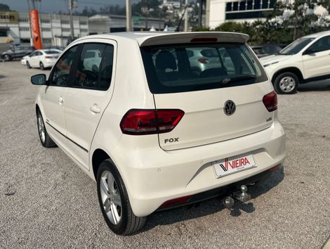 VolksWagen Fox Highline1.6 Flex 16V 5p