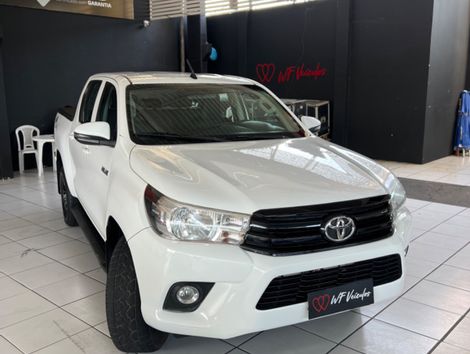 Toyota Hilux CD 4x4 2.8 Diesel Mec.