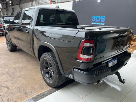 RAM 1500 REBEL 5.7 HEMI CD V8 4x4 Aut.