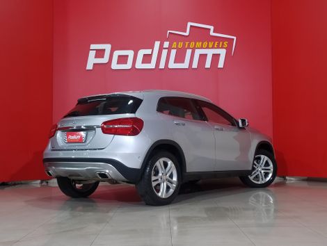 Mercedes GLA 250 Enduro 2.0 TB 16V 211cv Aut.