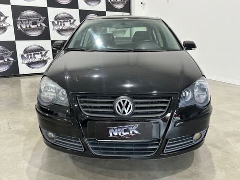 VolksWagen Polo Sedan 1.6 Mi Total Flex 8V 4p