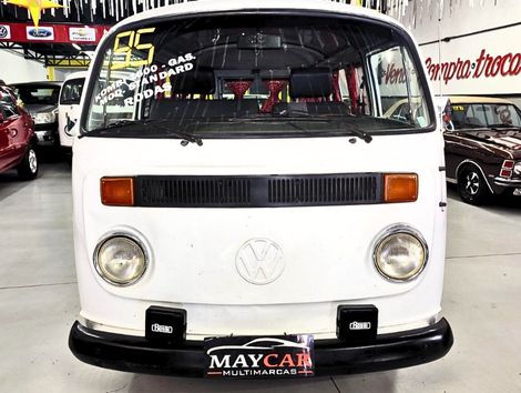 VolksWagen Kombi Standard/ Luxo/ Série Prata