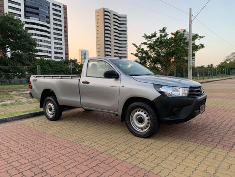 Toyota Hilux CS 4x4 2.8 TDI Diesel Mec.