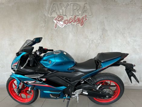 YAMAHA YZF R-3 321/ABS