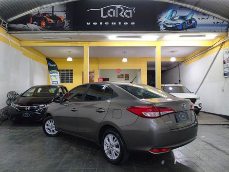 Toyota YARIS XL Sedan 1.5 Flex 16V 4p Aut.
