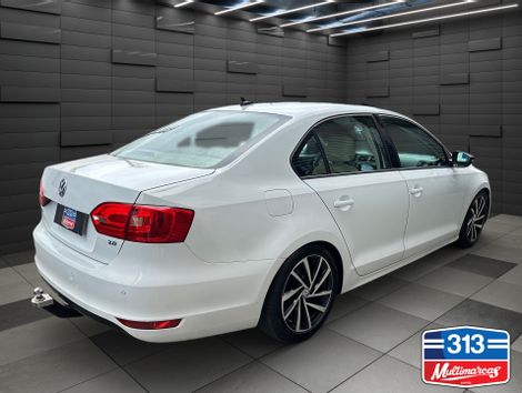 VolksWagen JETTA Comfortline 2.0 T.Flex 8V 4p Tipt.