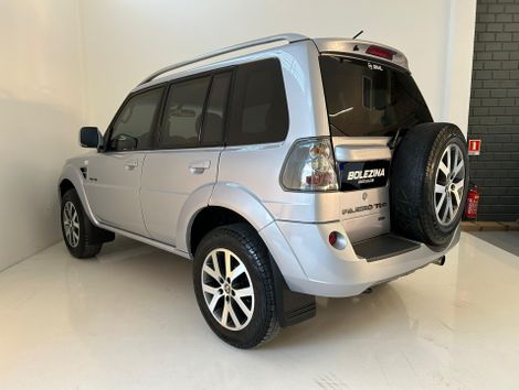 Mitsubishi Pajero TR4 2.0/ 2.0 Flex 16V 4x4 Aut.