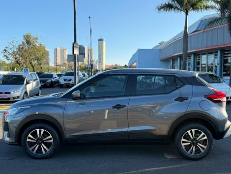 Nissan KICKS Active S 1.6 16V Flex Aut.