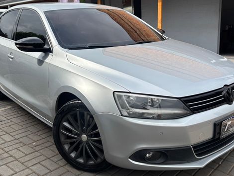 VolksWagen JETTA Highline 2.0 TSI 16V 4p Tiptronic