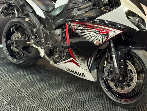 YAMAHA YZF R-1 1000