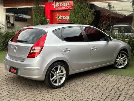 Hyundai i30 2.0 16V 145cv 5p Aut.