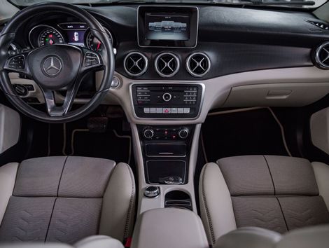 Mercedes GLA 200 Style 1.6 TB 16V/Flex Aut.