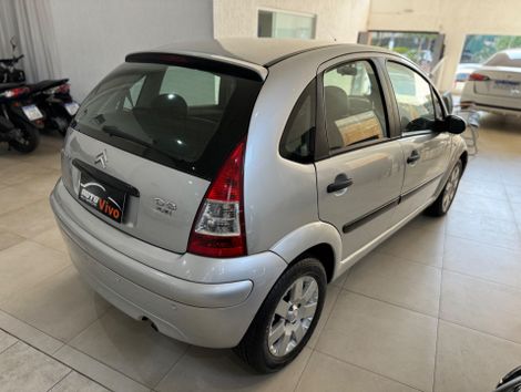 Citroën C3 GLX 1.4/ GLX Sonora 1.4 Flex 8V 5p