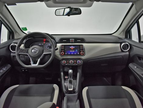 Nissan VERSA Advance 1.6 16V Flex Aut.