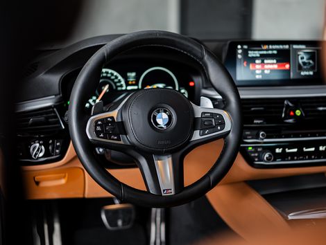 BMW 530e M Sport 2.0 Turbo Aut. (Híbrido)