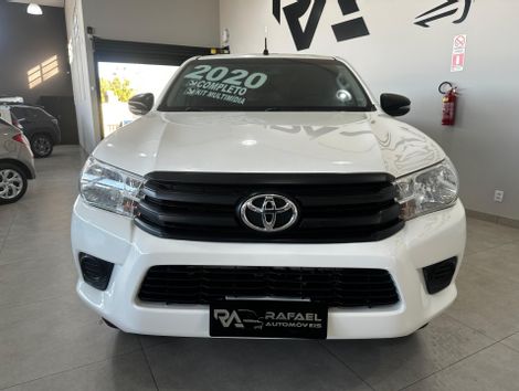 Toyota Hilux CD 4x4 2.8 Diesel Mec.