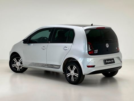 VolksWagen up! move 1.0 TSI Total Flex 12V 5p