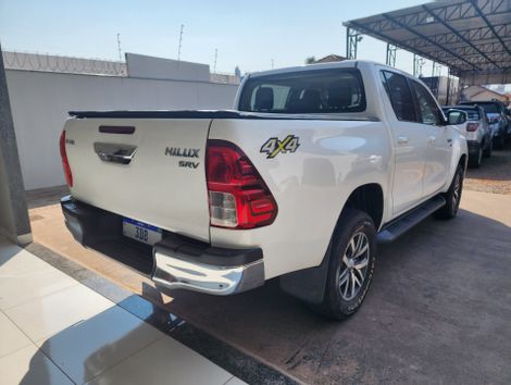 Toyota Hilux CD SRV 4x4 2.7 Flex 16V Aut.