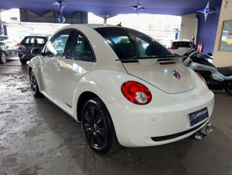 VolksWagen New Beetle 2.0 Mi Mec./Aut.