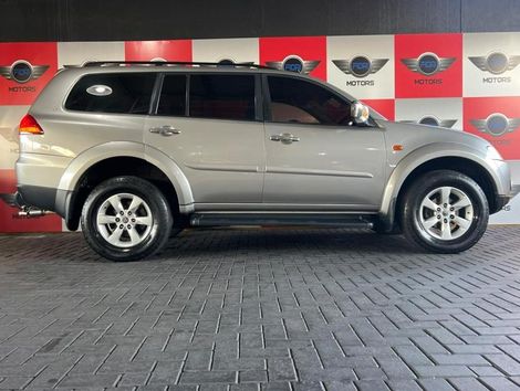 Mitsubishi Pajero DAKAR HPE 3.2 4x4 T.I Dies 5p Aut