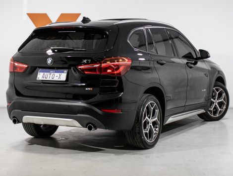 BMW X1 SDRIVE 20i X-Line 2.0 TB Active Flex