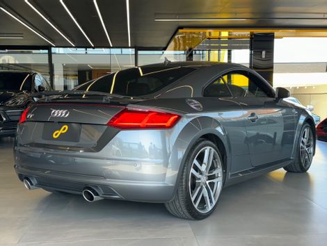 Audi TT 2.0 16v TFSI S-Tronic