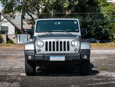 Jeep Wrangler Unlimited SAHARA 3.6 V6 4p