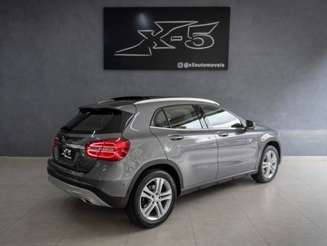 Mercedes GLA 250 Enduro 2.0 TB 16V 211cv Aut.