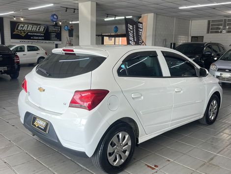 Chevrolet ONIX HATCH LT 1.0 8V FlexPower 5p Mec.