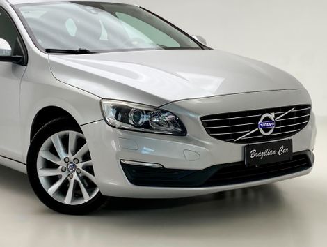 Volvo S60 T-5 KINETIC 2.0 245cv 4p