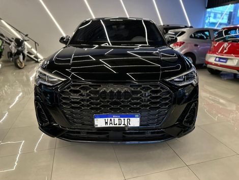 Audi Q3 SPB Perf. Black 2.0 TFSI Tipt. Quat.